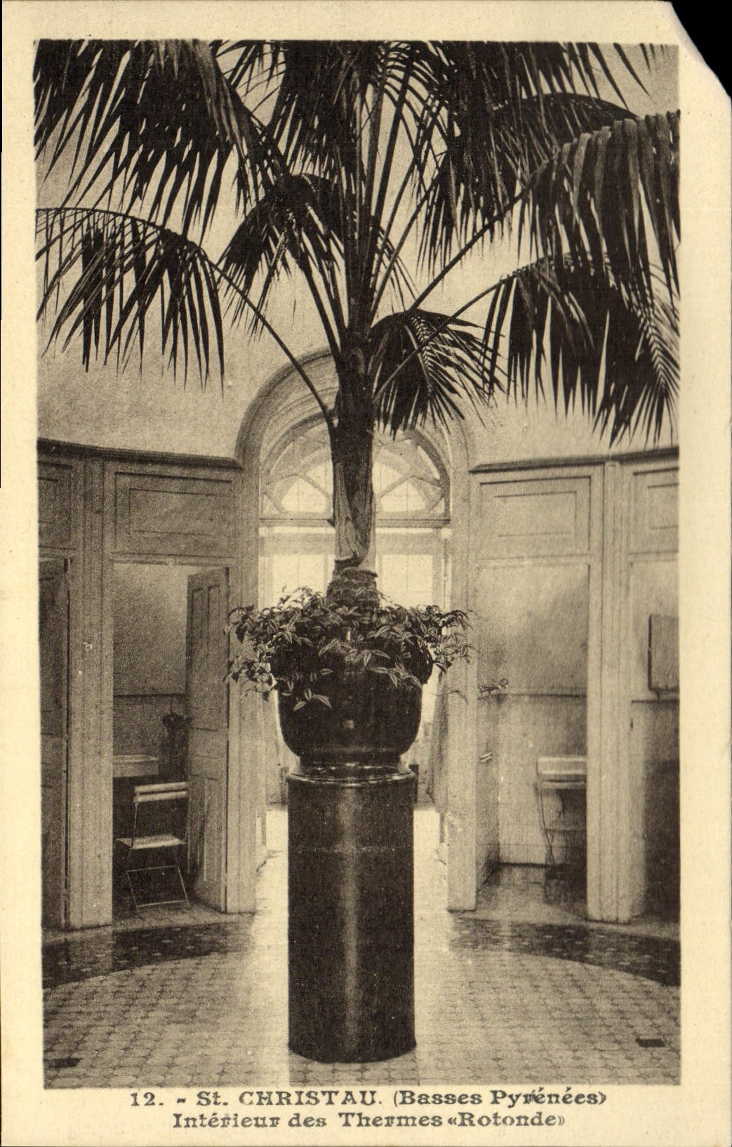 VINTAGE POSTCARD St Interior Christau Of the Thermal baths Rotunda
