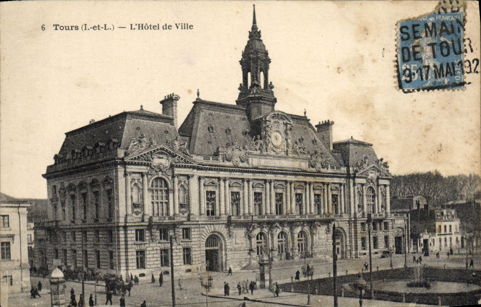 CPA Tours L'Hotel De Ville