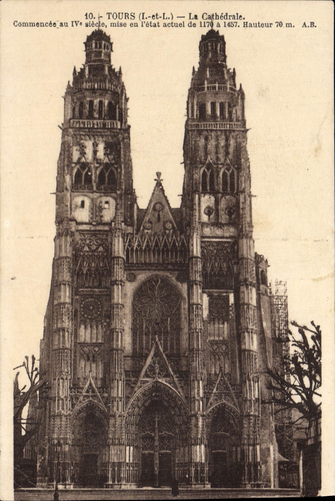 CPA Tours La Cathedrale