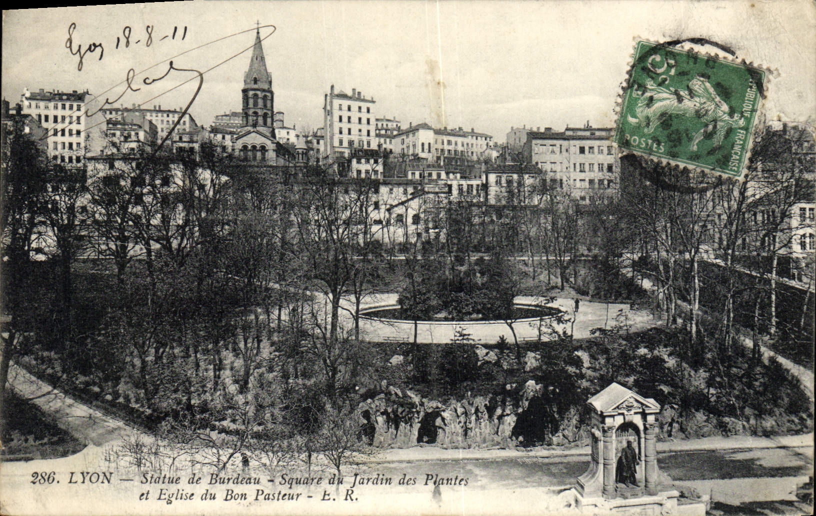 CPA Lyon Statue de Burdeau Square du jardin des plantes et Eglise du Bon Pasteur 