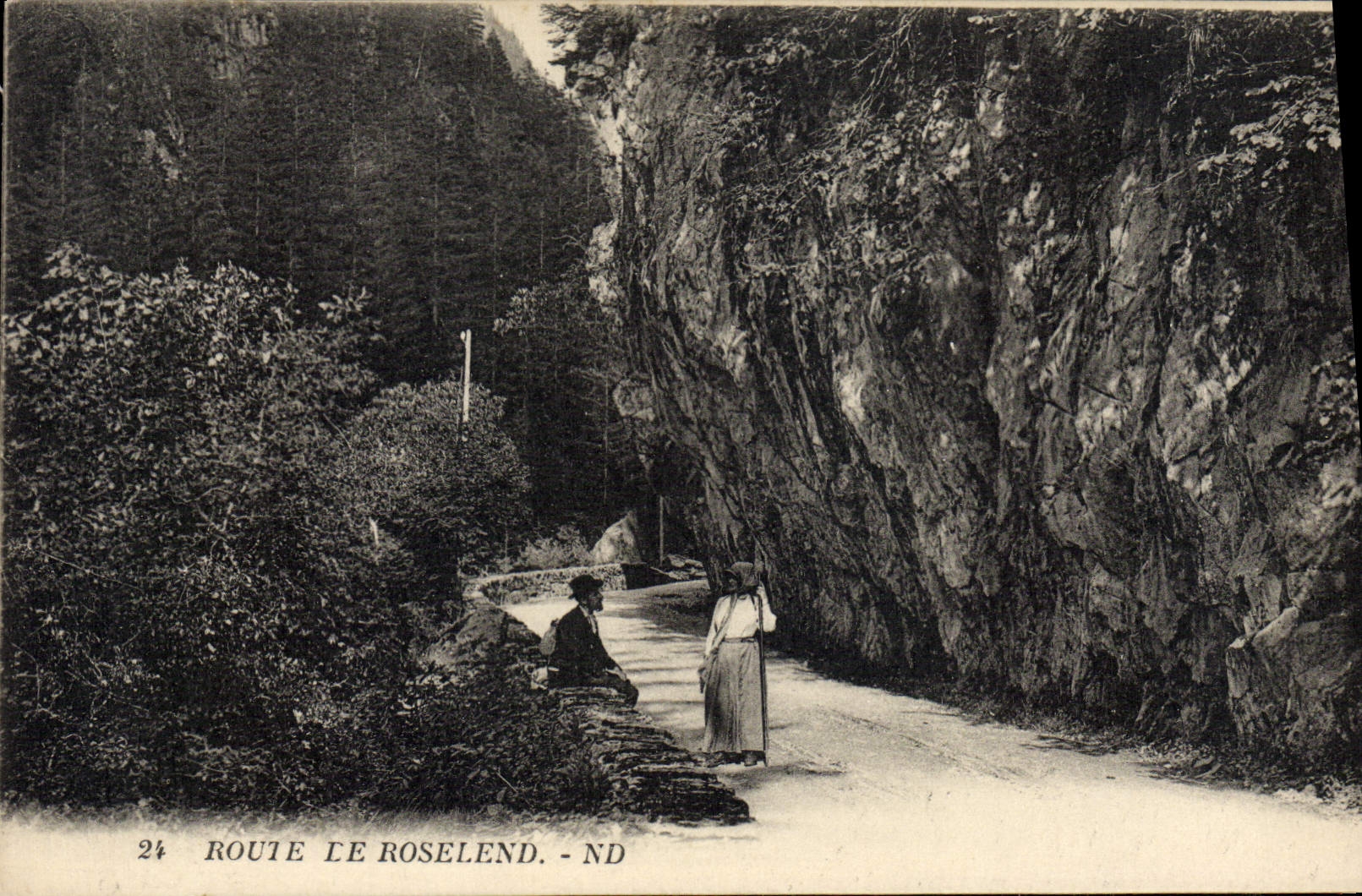 VINTAGE POSTCARD Road of Roselend