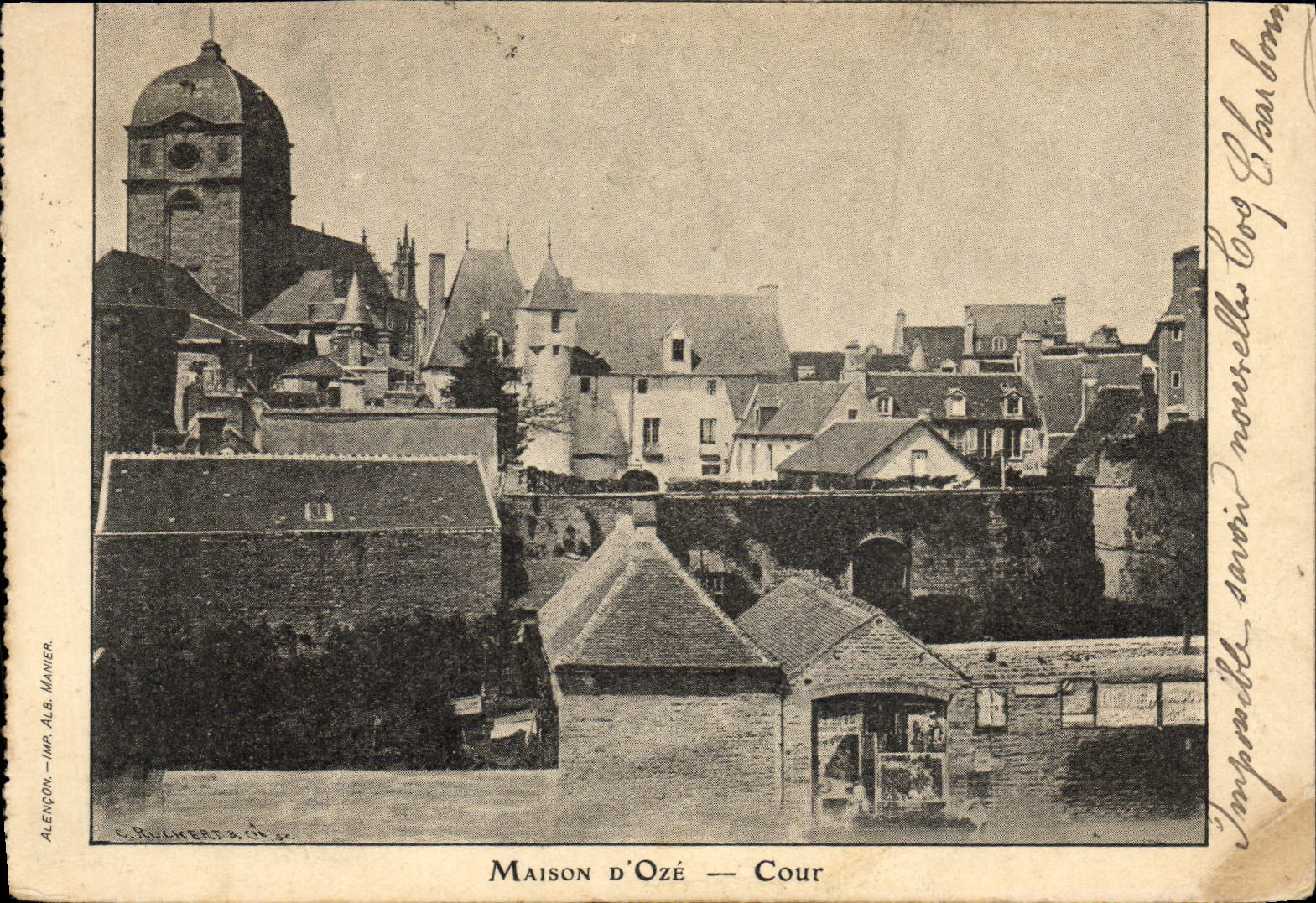 CPA Maison D'Oze Cour