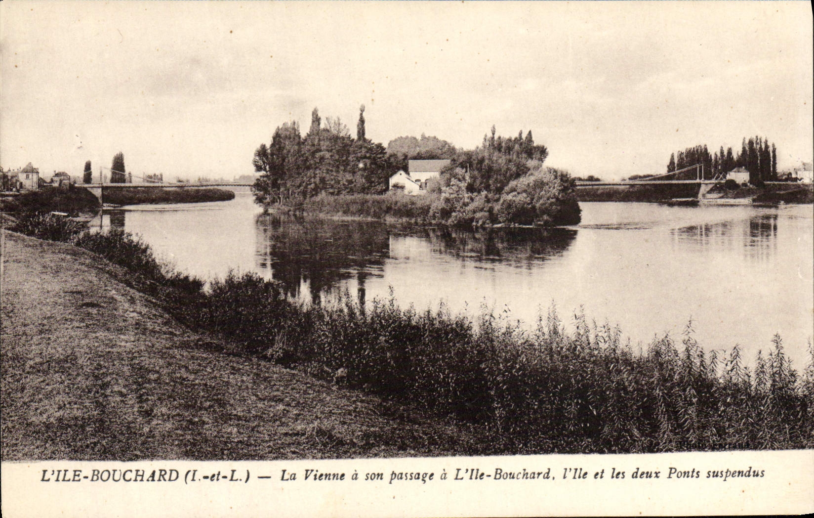 VINTAGE POSTCARD the Island Bouchard Vienna has Its Passage in the Island Bouchard the island and the two suspended bridges