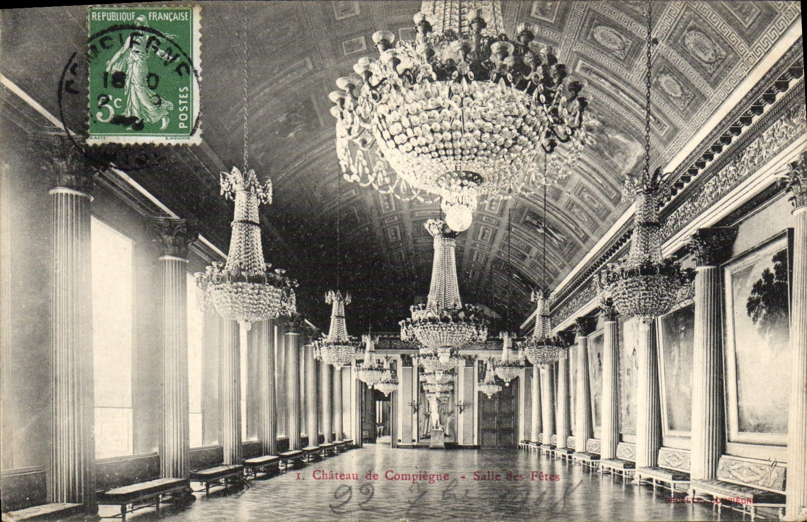 Castillo de la POSTAL de la VENDIMIA del sitio de Compiegne de festivales