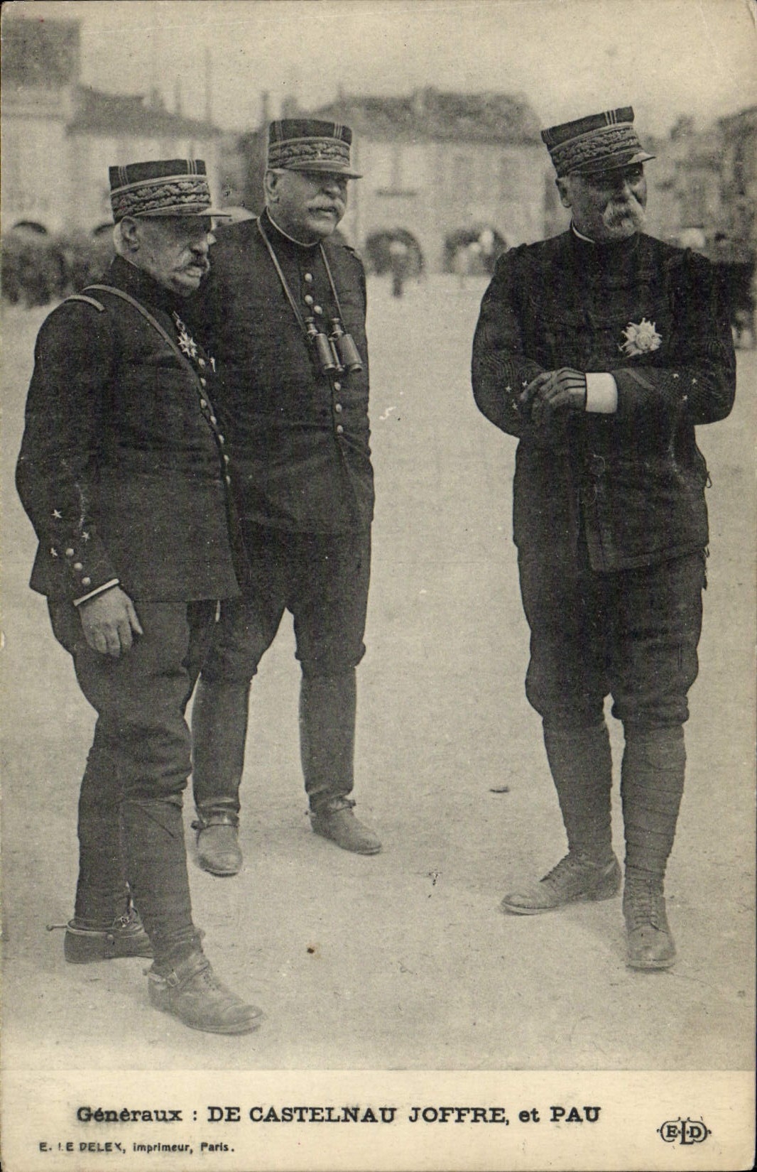 POSTAL General De Castelnau Joffre y Pau Militaria de la VENDIMIA