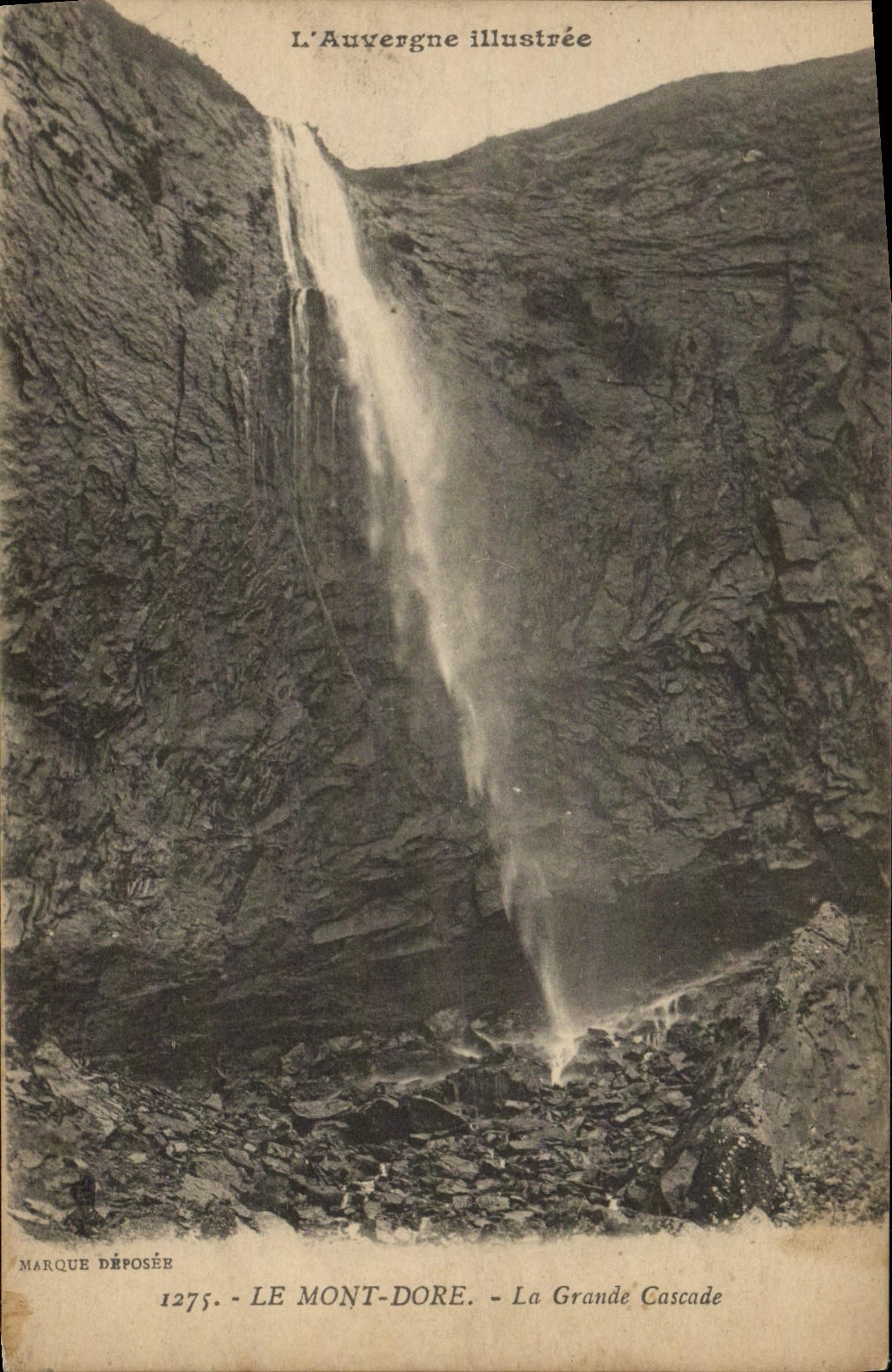 CPA Le Mont Dore La Grande Cascade