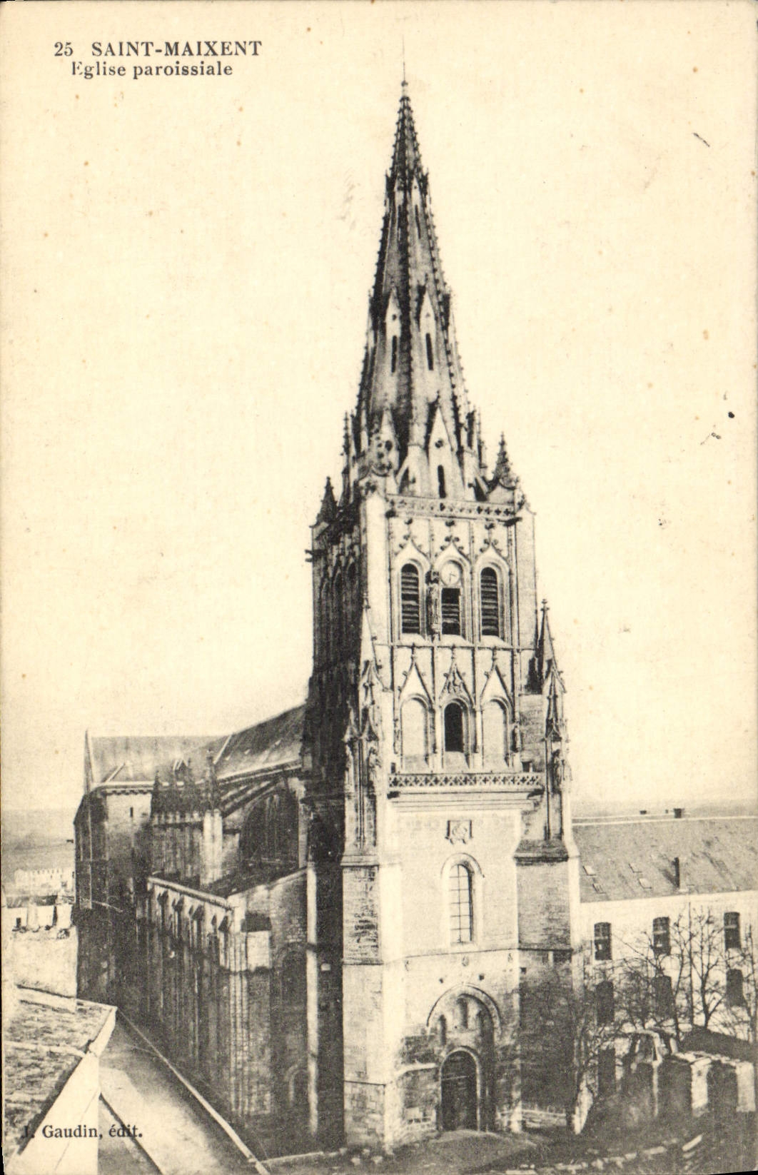 CPA Saint Maixent Eglise Paroissiale