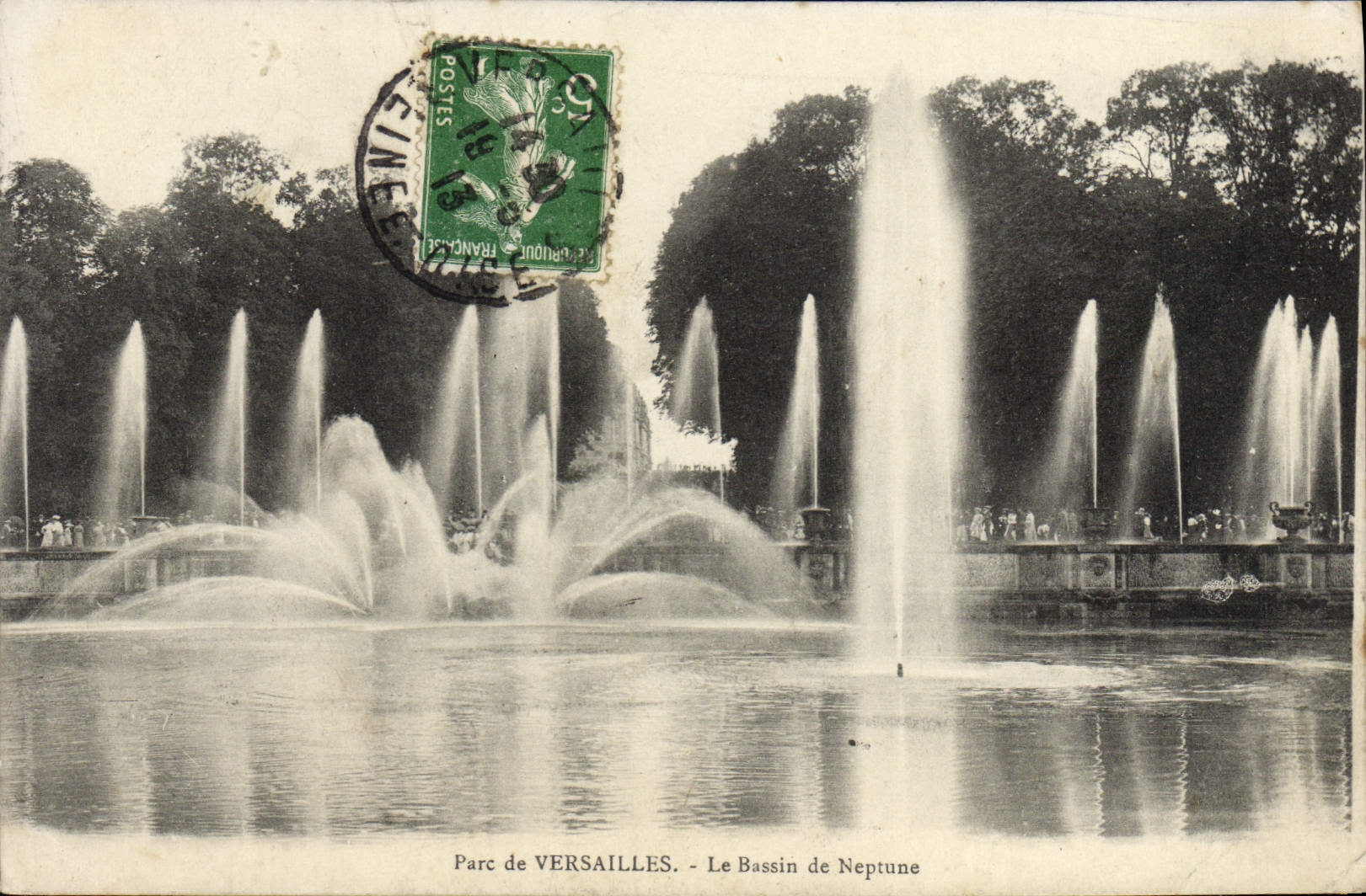 CPA Parc de Versailles Le Bassin de Neptune
