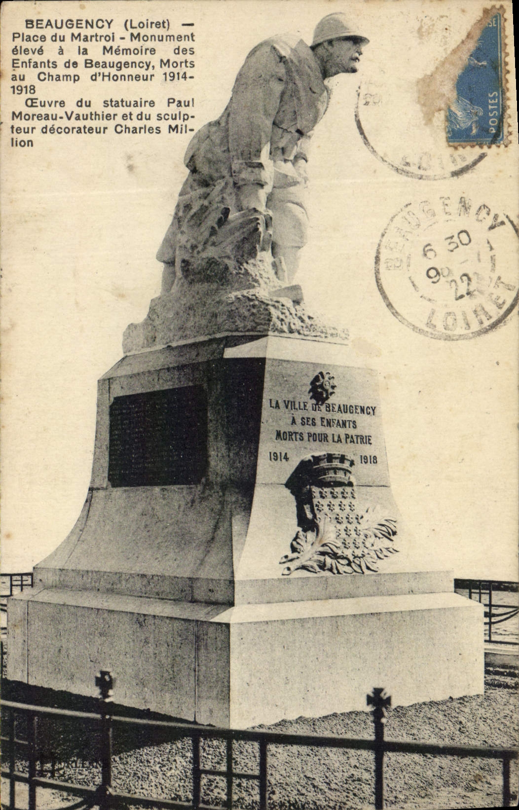 VINTAGE POSTCARD Beaugency Places of Martroi Monument raised at the memory of the children of Beaugency Militaria