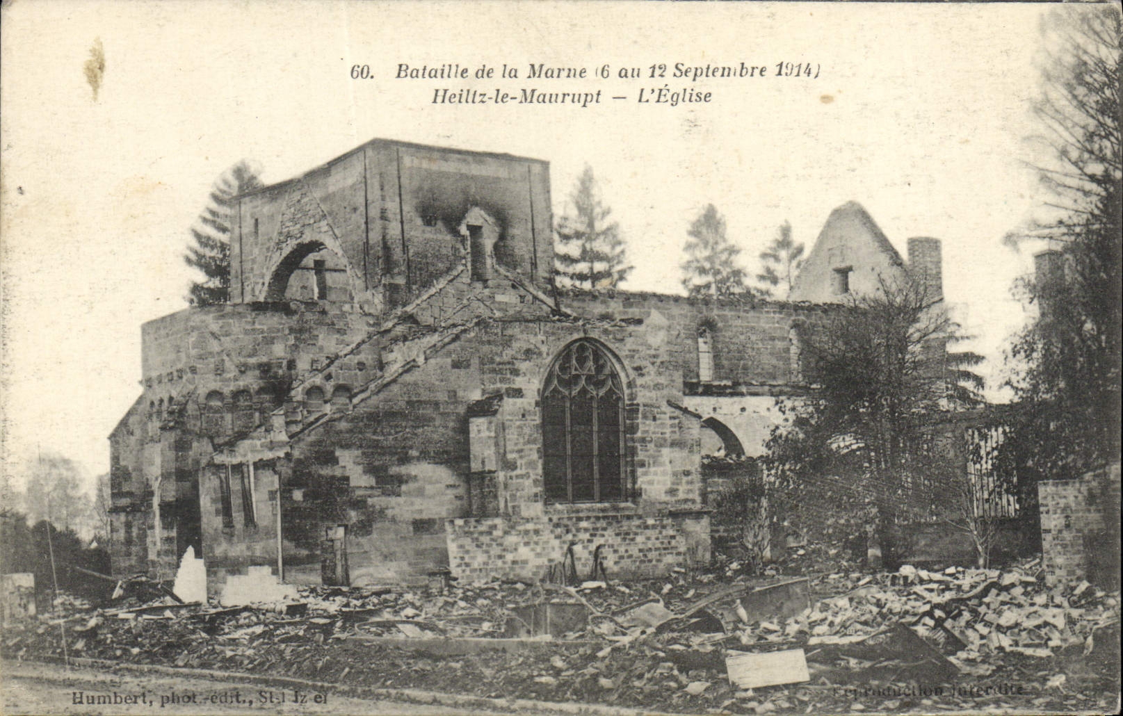 VINTAGE POSTCARD Battle of the Heiltz Marne Maurupt the Militaria church