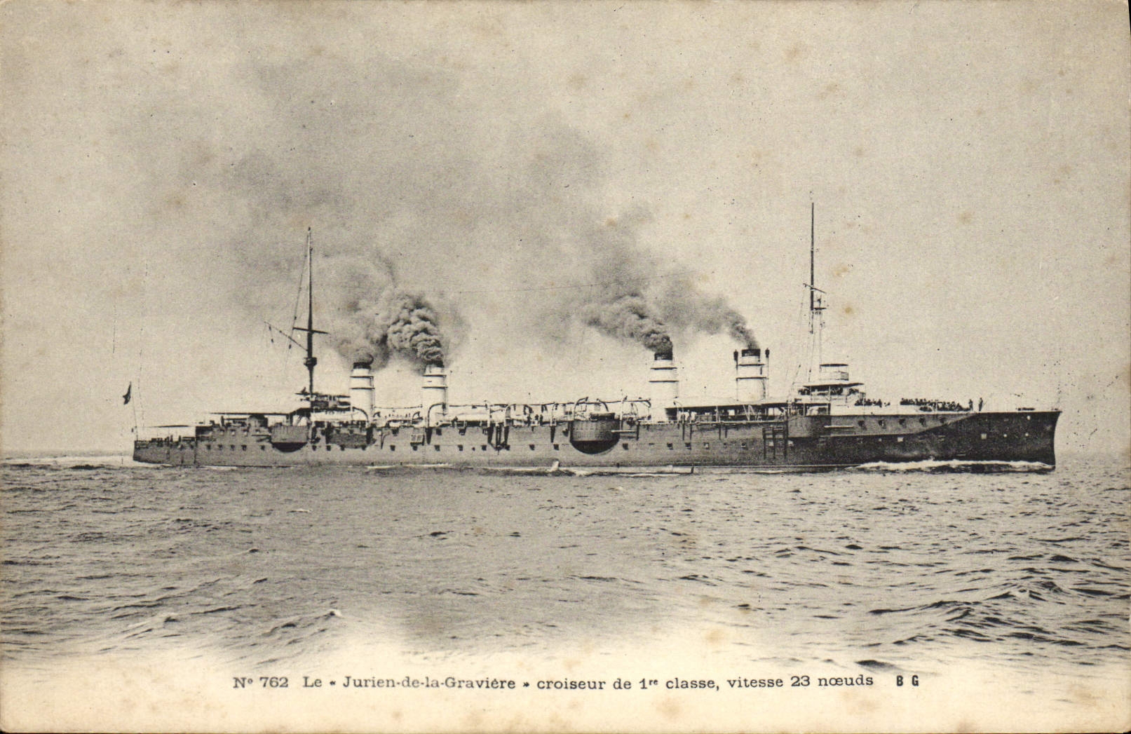 CPA Jurien de la Graviere Croiseur de 1ere classe Bateau