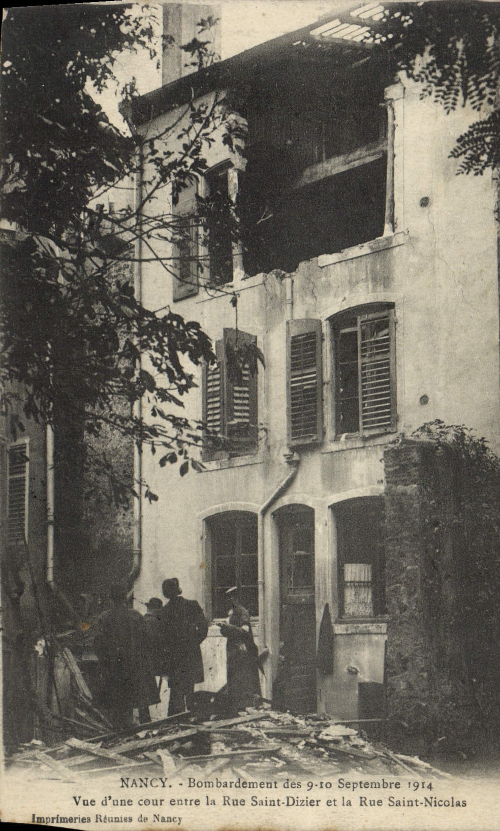 CPA Nancy Bombardement des 9 10 septembre 1914 Vue d'une cour entre la rue Saint Dizier et la rue Saint Nicolas