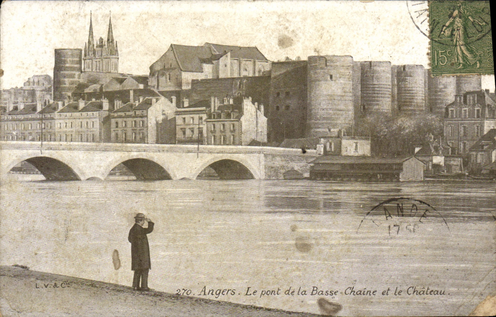 CPA Angers Le Pont de la Basse Chaine et le Chateau