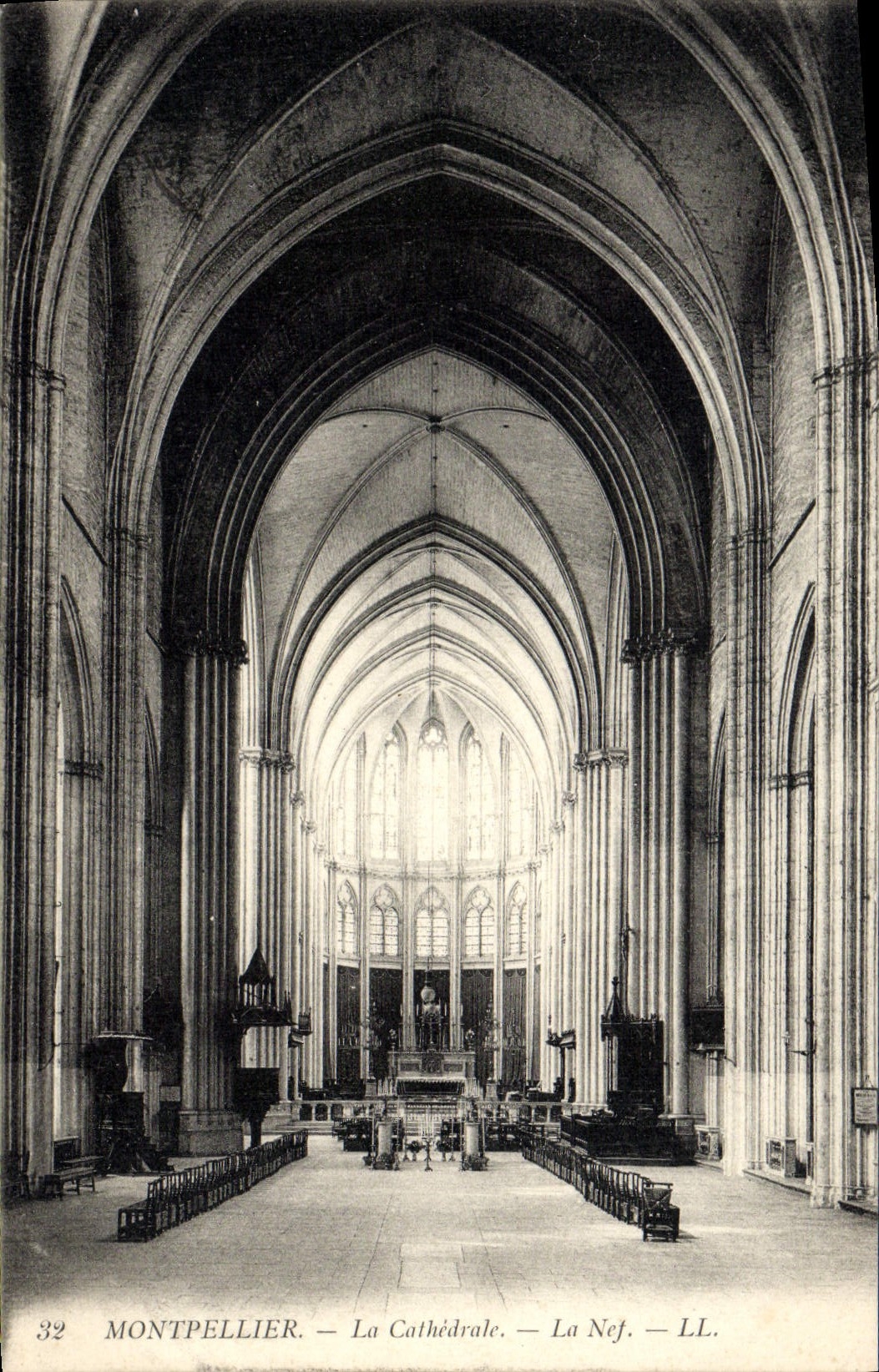 CPA Montpellier La Cathedrale