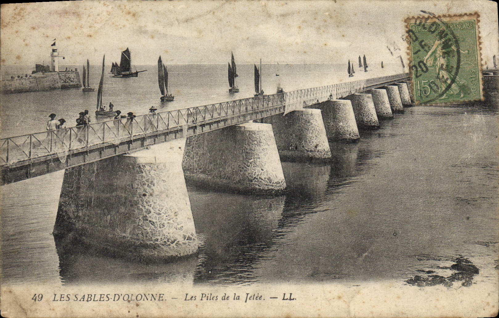 Arenas de la POSTAL de la VENDIMIA de las pilas del olonne del embarcadero