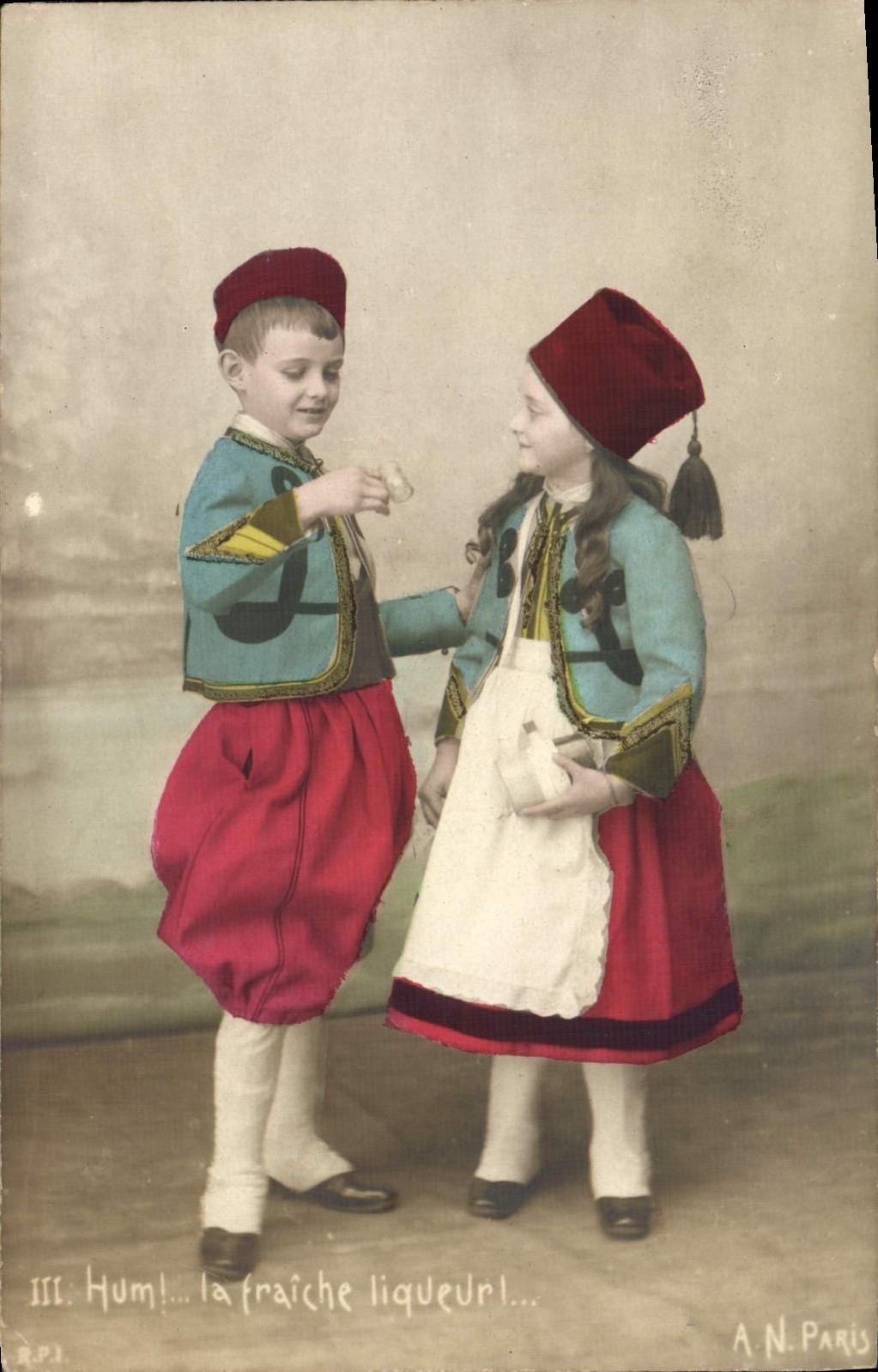 VINTAGE POSTCARD Children Soldiers