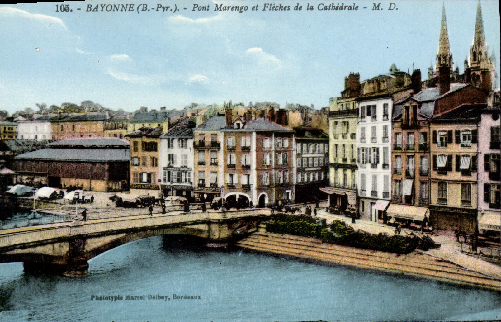CPA Bayonne Pont Marengo et Fleches de la Cathedrale