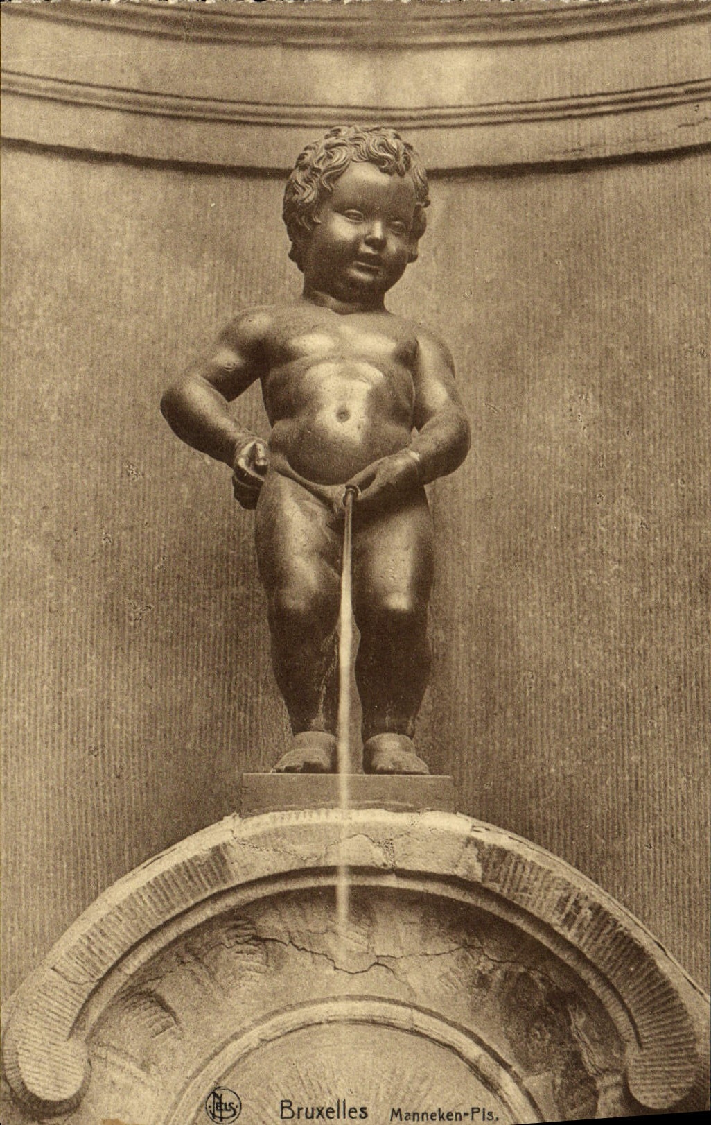 CPA Bruxelles Manneken Pis