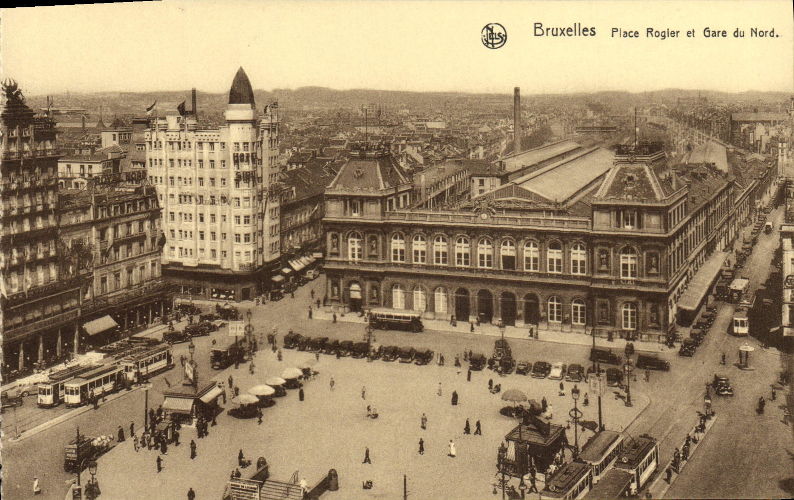 VINTAGE POSTCARD Brussels Places rogier and Gare of North