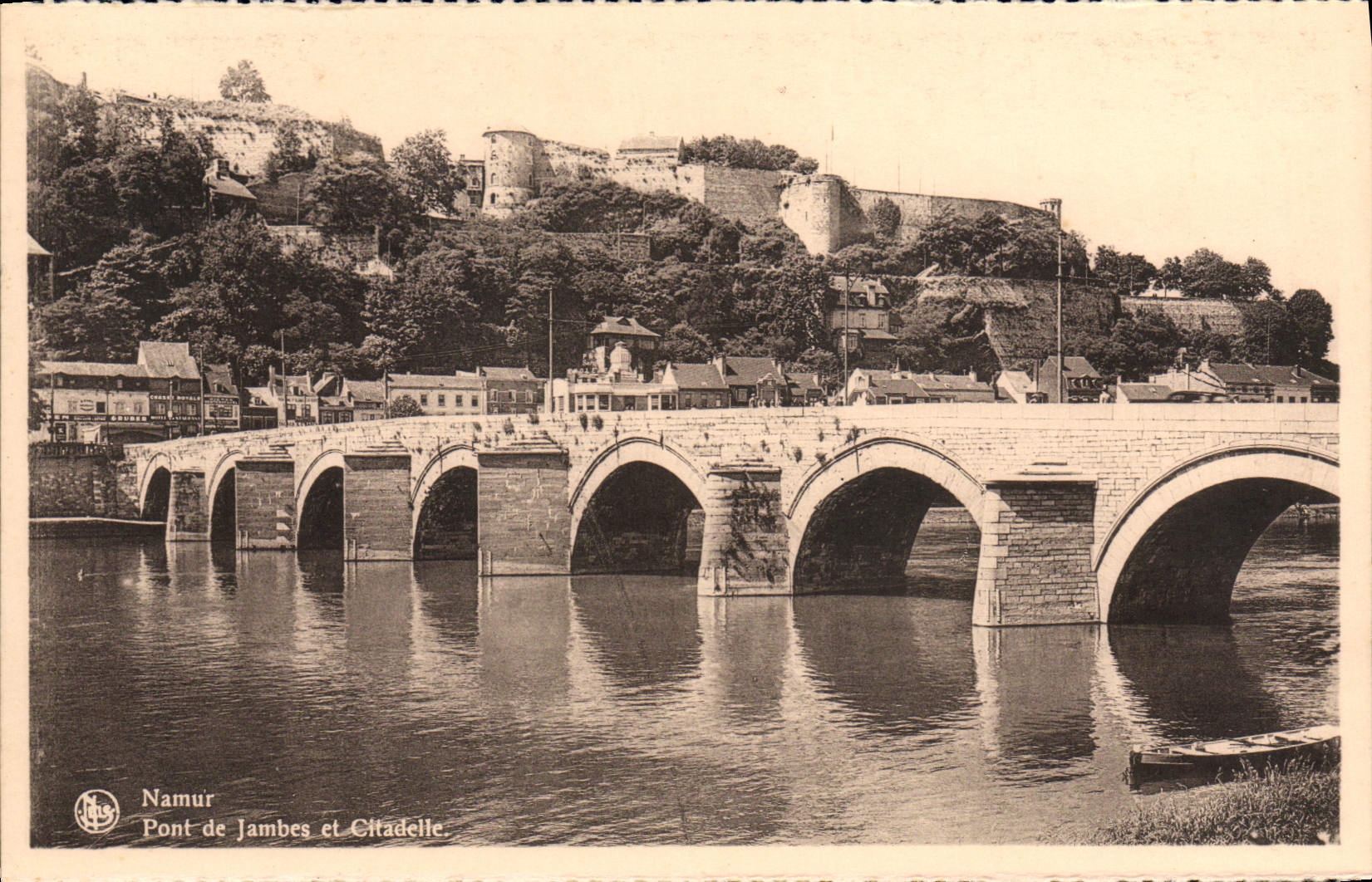 VINTAGE POSTCARD Namur Bridge of Legs and citadel