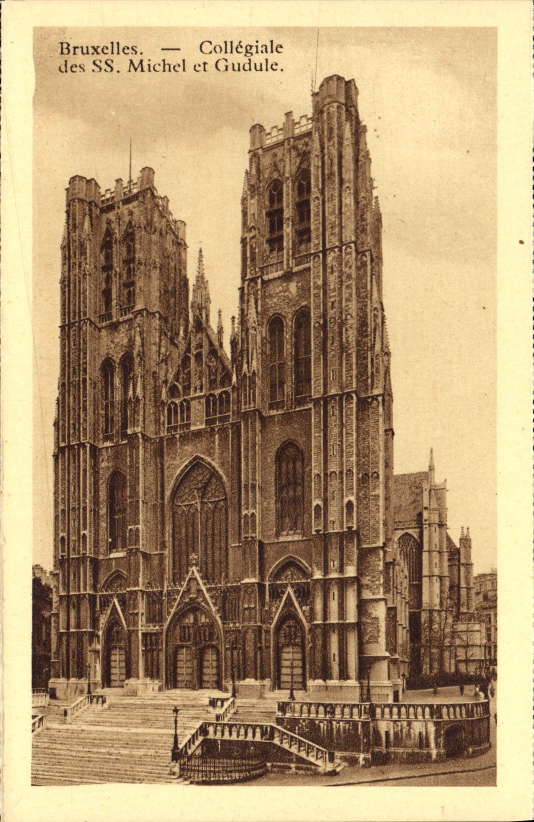 CPA Bruxelles Collegiale des SS Michel et Gudule
