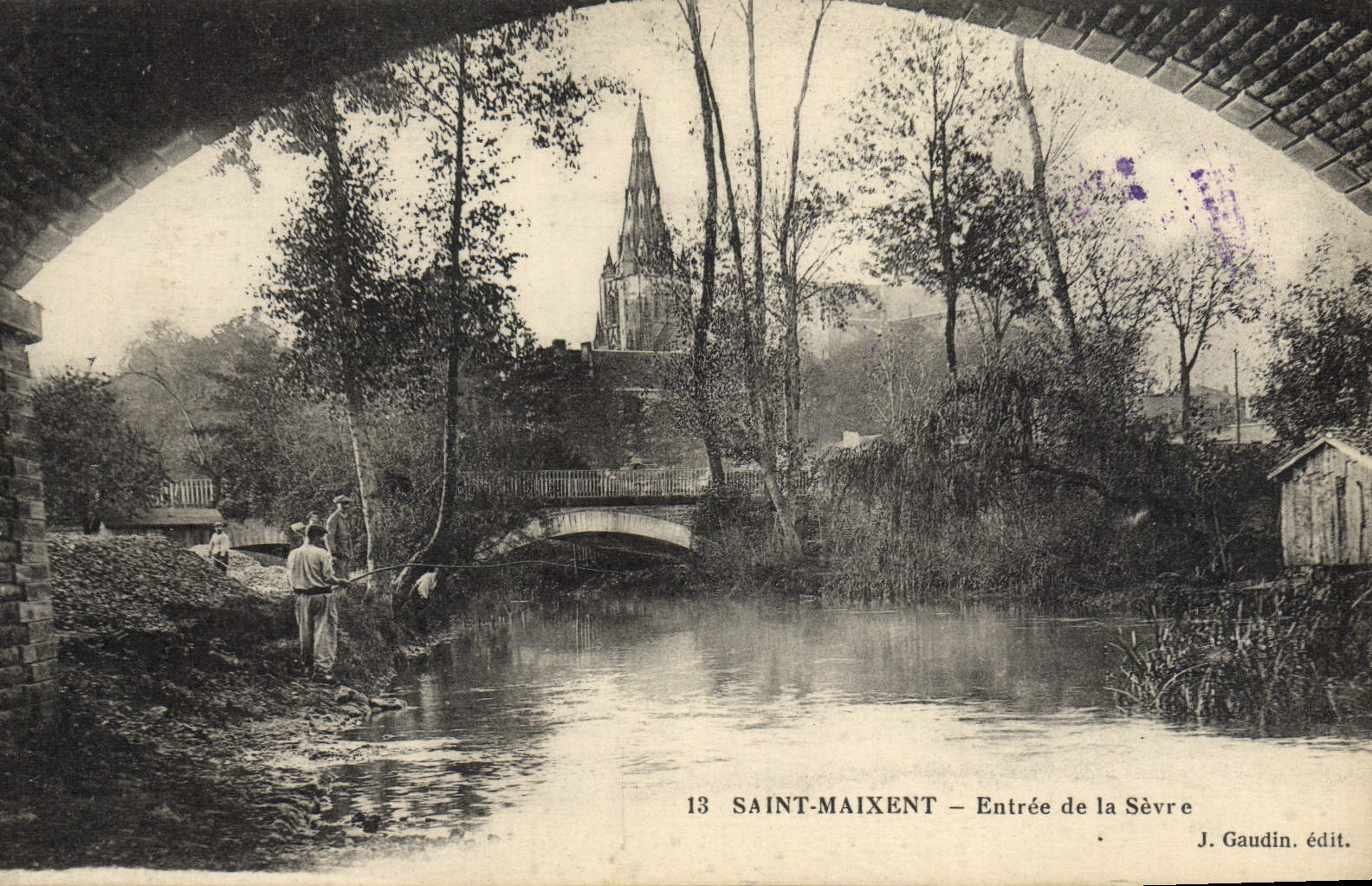 CPA Saint Maixent Entree de la Sevre Peche Pecheur 