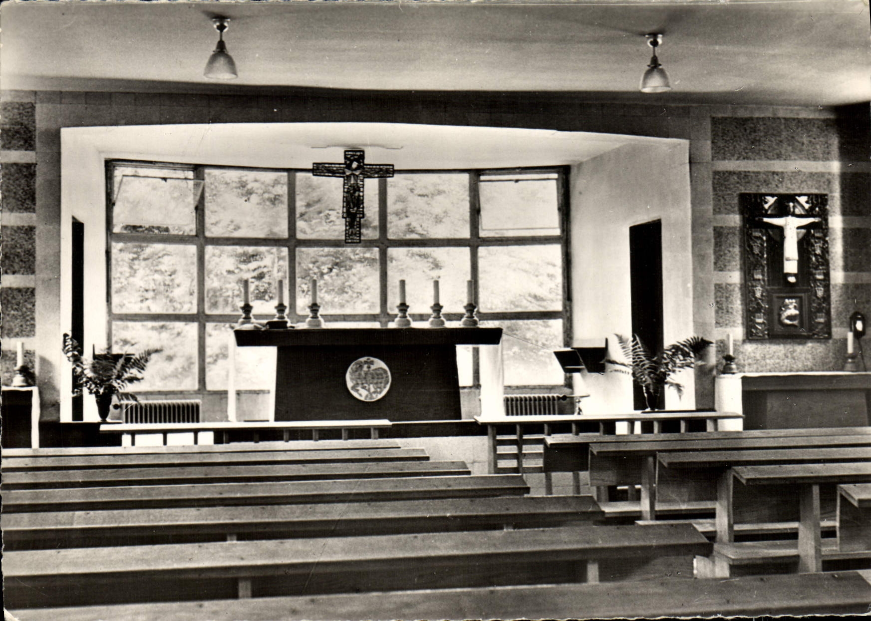 CPM La Clarte Dieu Orsay Chapelle des Retraites 