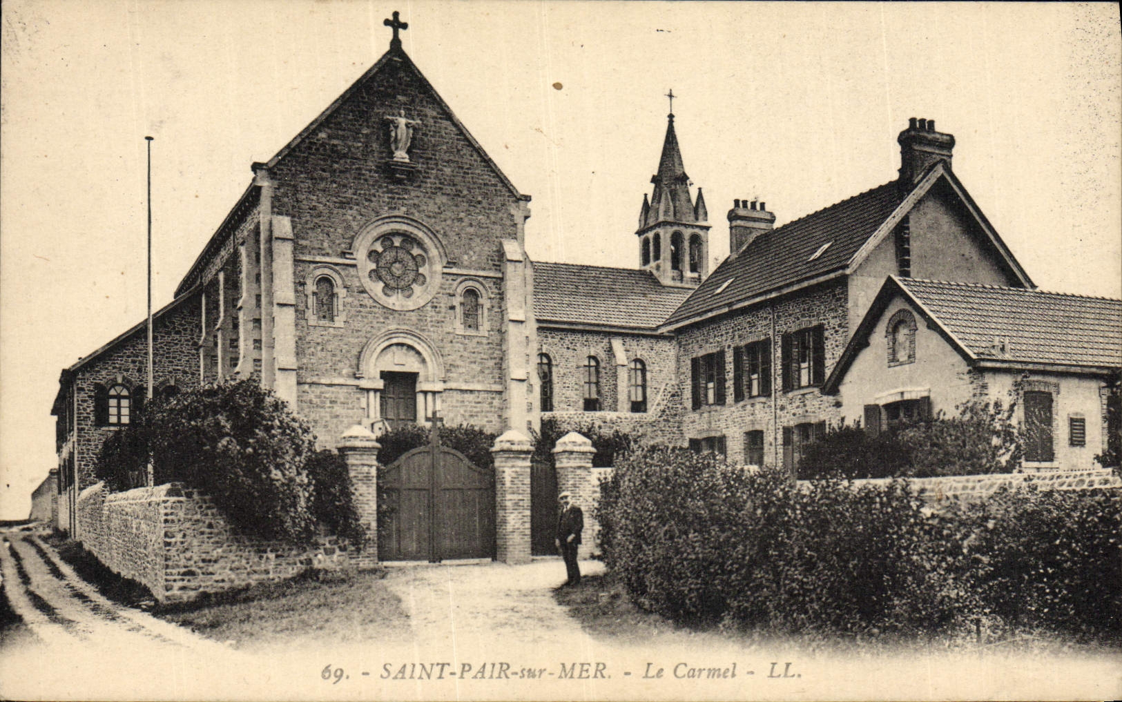 VINTAGE POSTCARD Holy Par On Sea Carmel