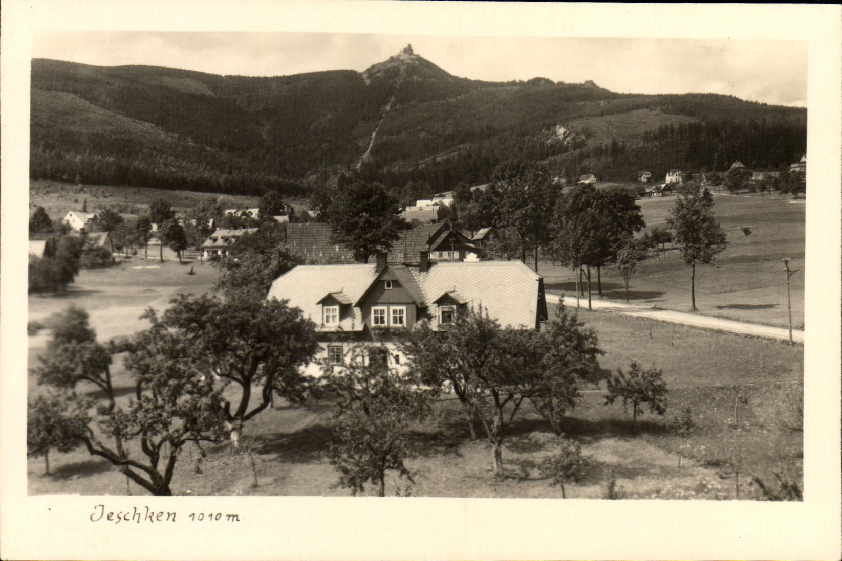 VINTAGE POSTCARD Jeschken