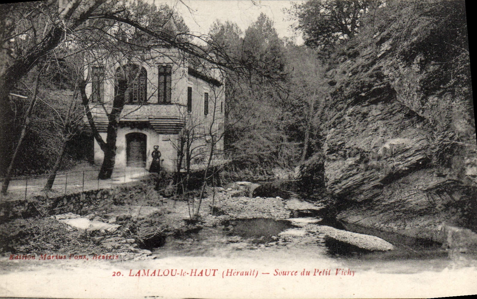 CPA Lamalou Le Haut Source Du Petit Vichy 