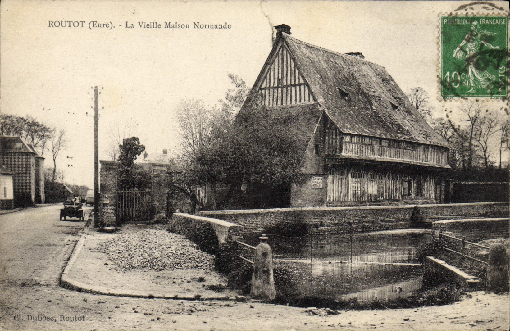 VINTAGE POSTCARD Routot the Old House Norman
