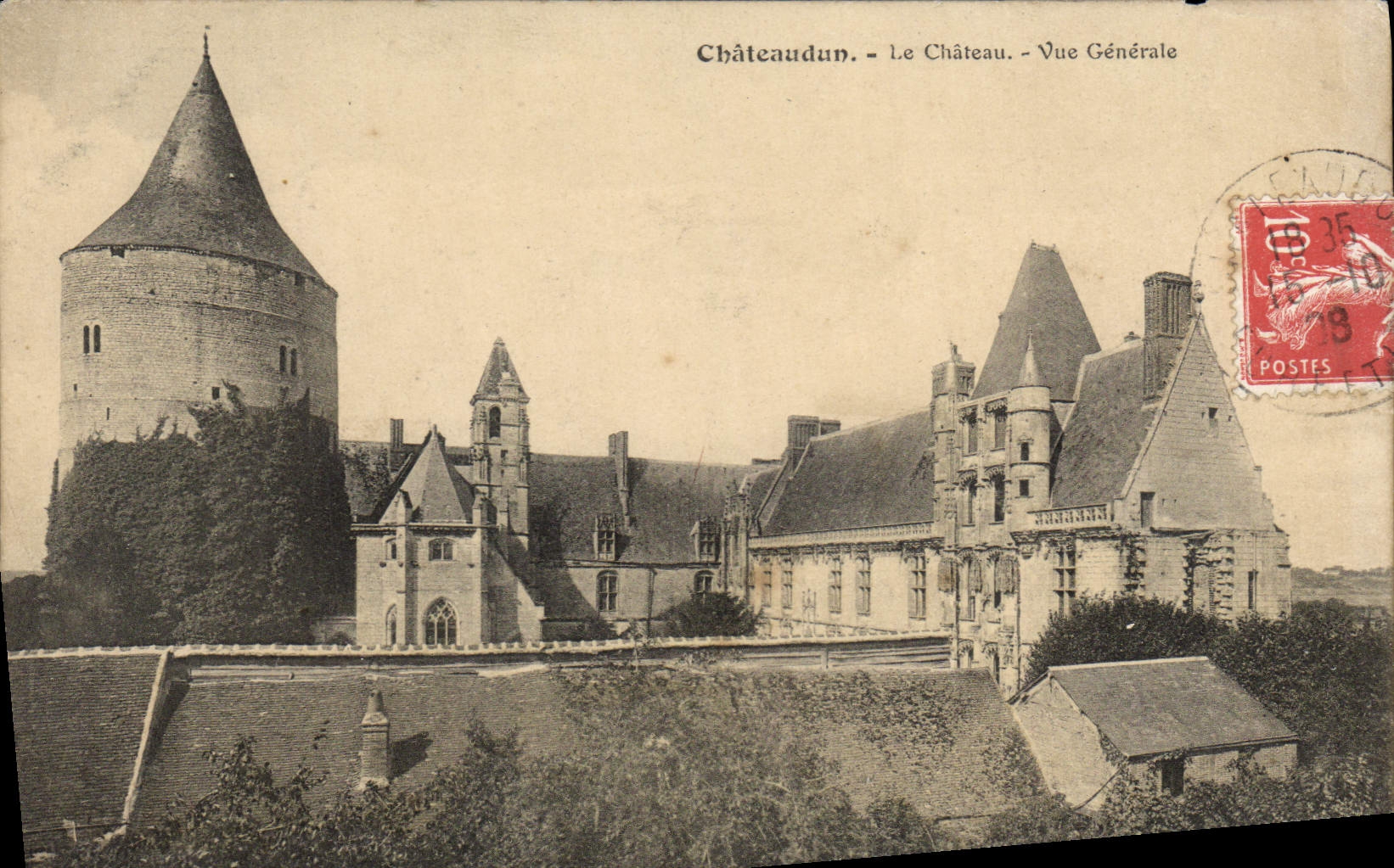 CPA Chateaudun Le Chateau Vue Generale