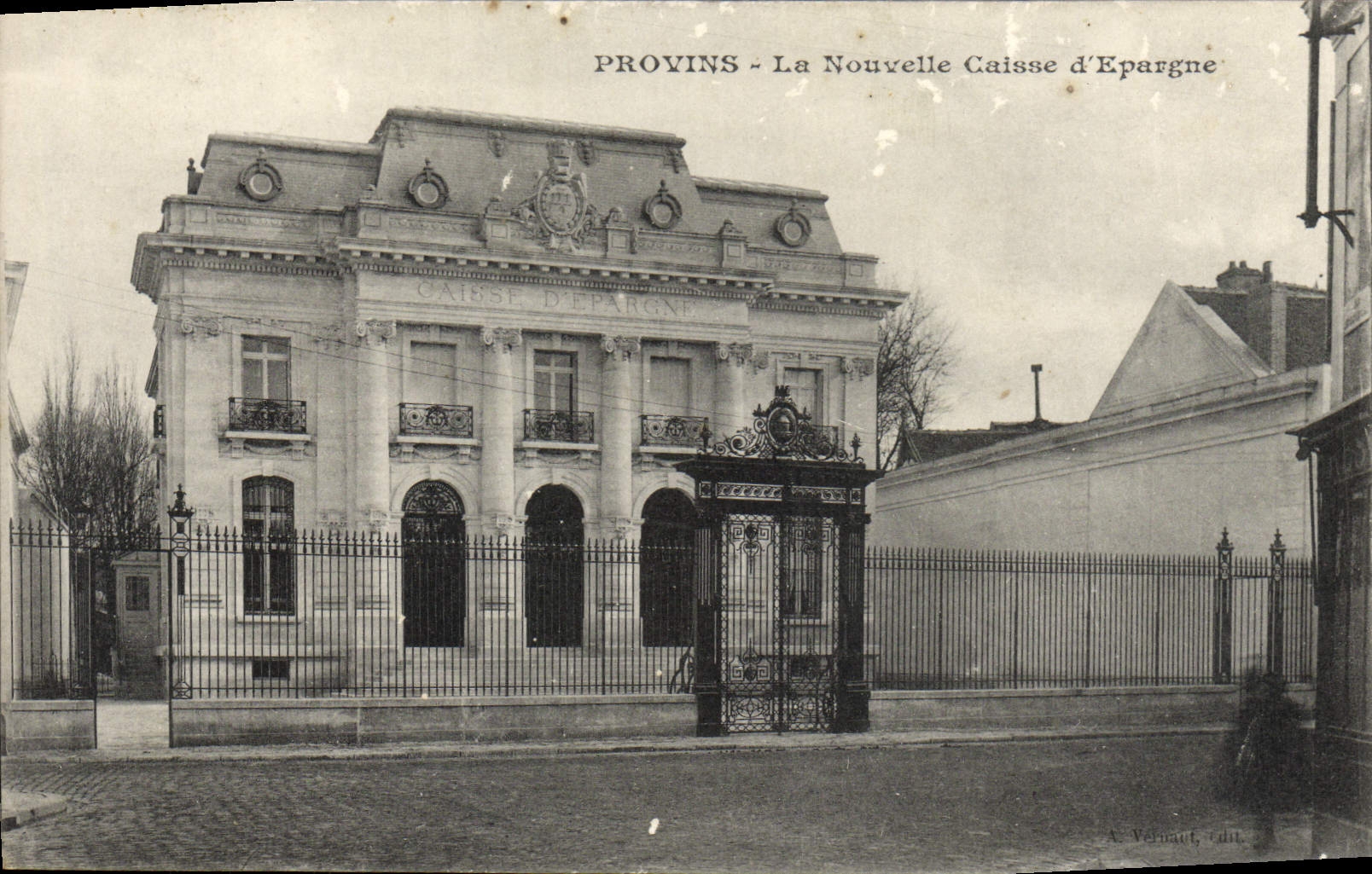 VINTAGE POSTCARD Layered branches the New Savings bank