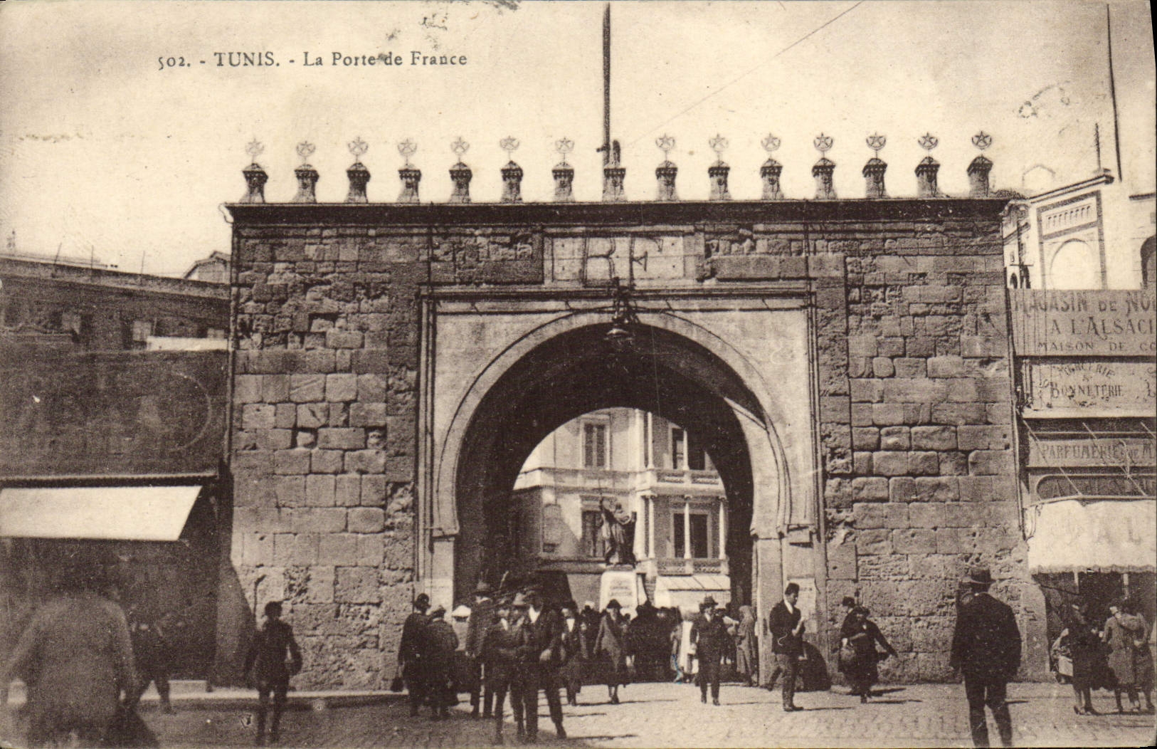 VINTAGE POSTCARD Tunis the Gate Of France