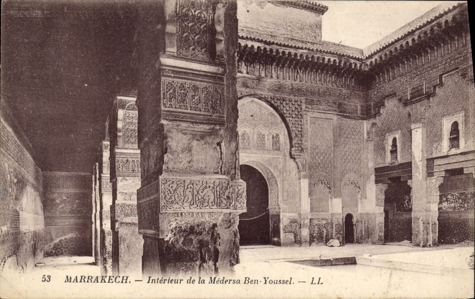 CPA Marrakech Interieur De La Medersa Ben Youssel