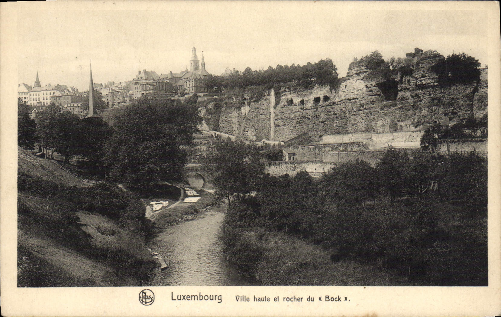 VINTAGE POSTCARD Luxembourg High City And Rock Of the Glass of bier