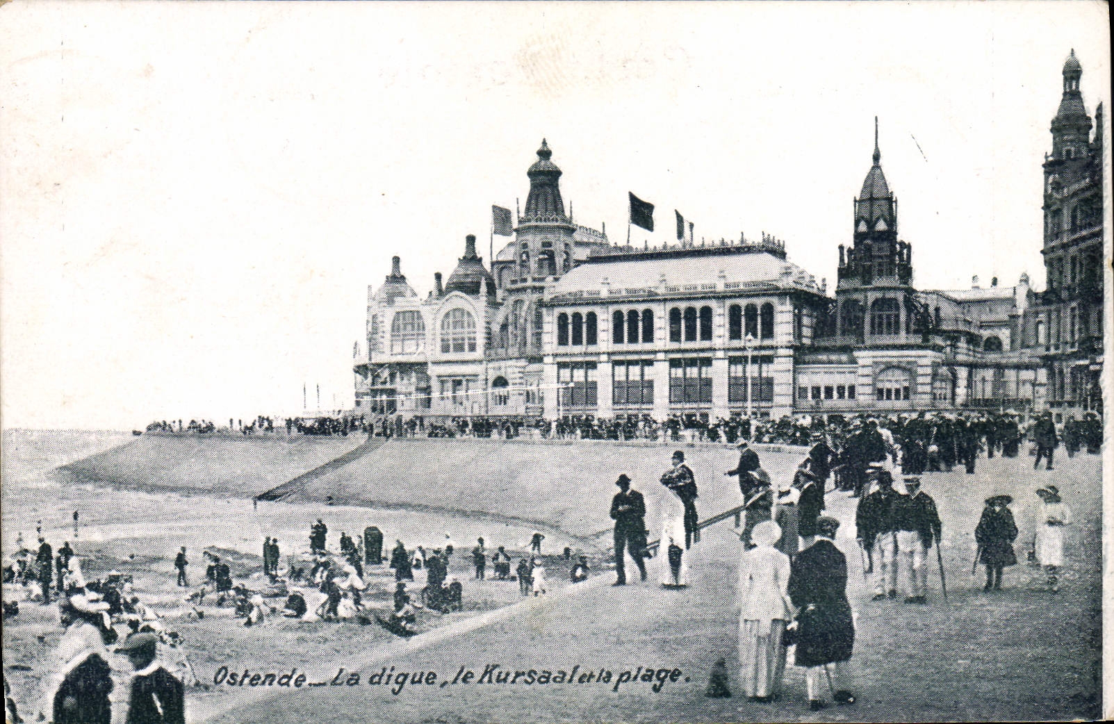 VINTAGE POSTCARD Ostend the Dam Kursaal