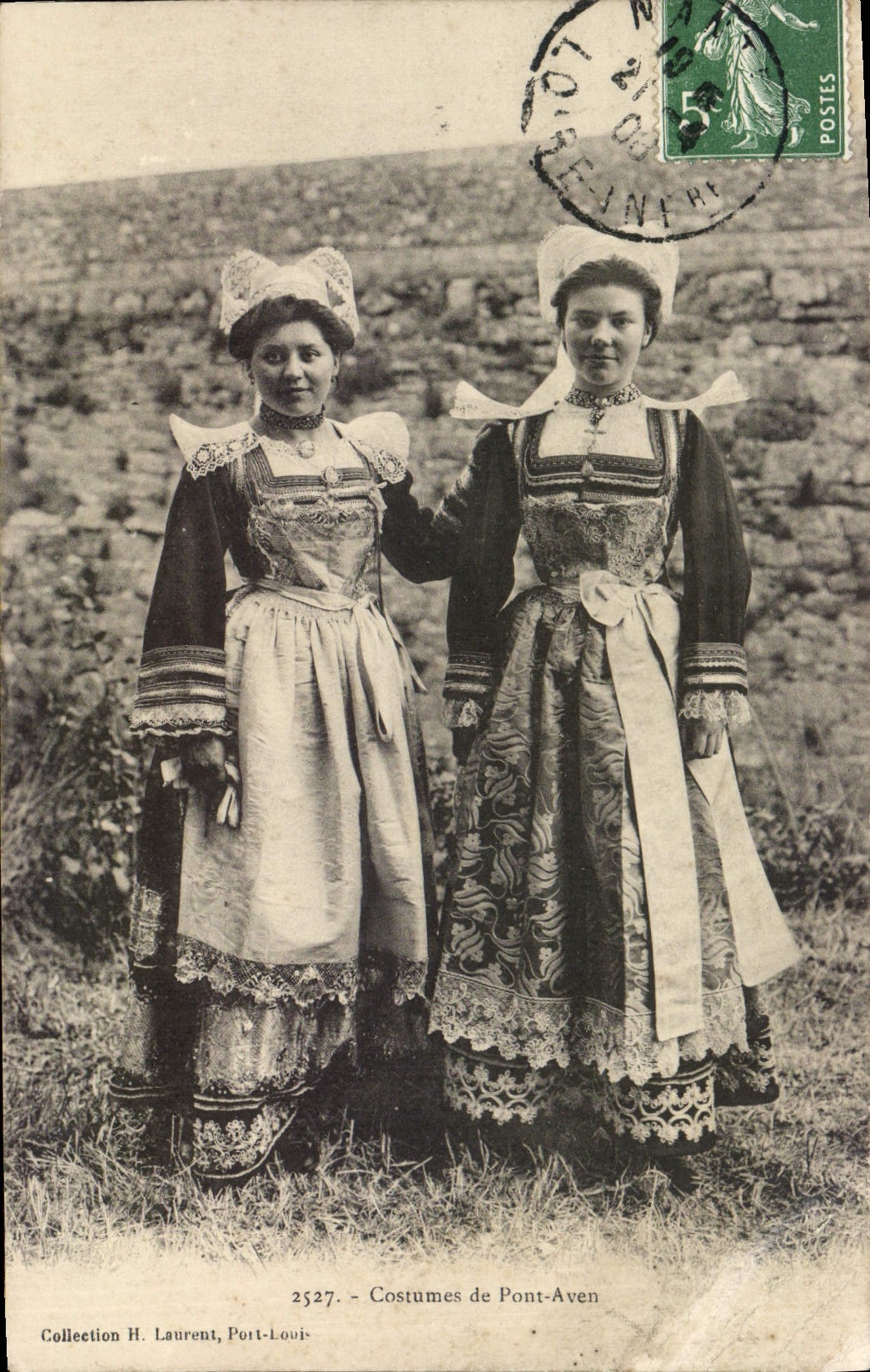 VINTAGE POSTCARD Costumes Of Bridge Swallow-hole Folklore