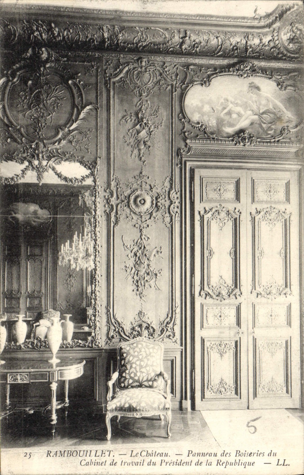 CPA Rambouilet Le Chateau Panneau des boiseries du cabinet de travail du President de la Republique 