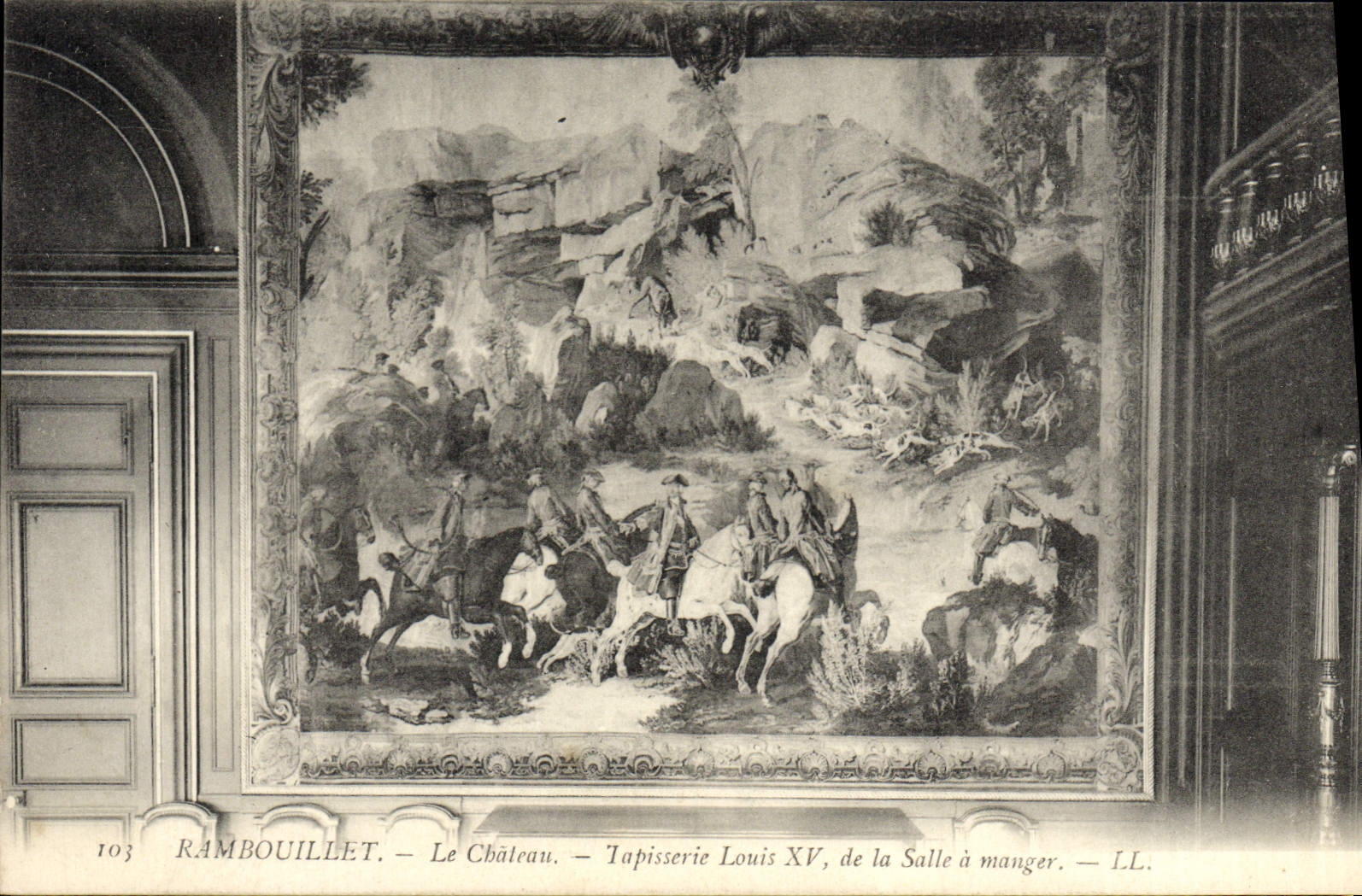 CPA Rambouilet Le Chateau Tapisserie Louis XV de la salle a manger