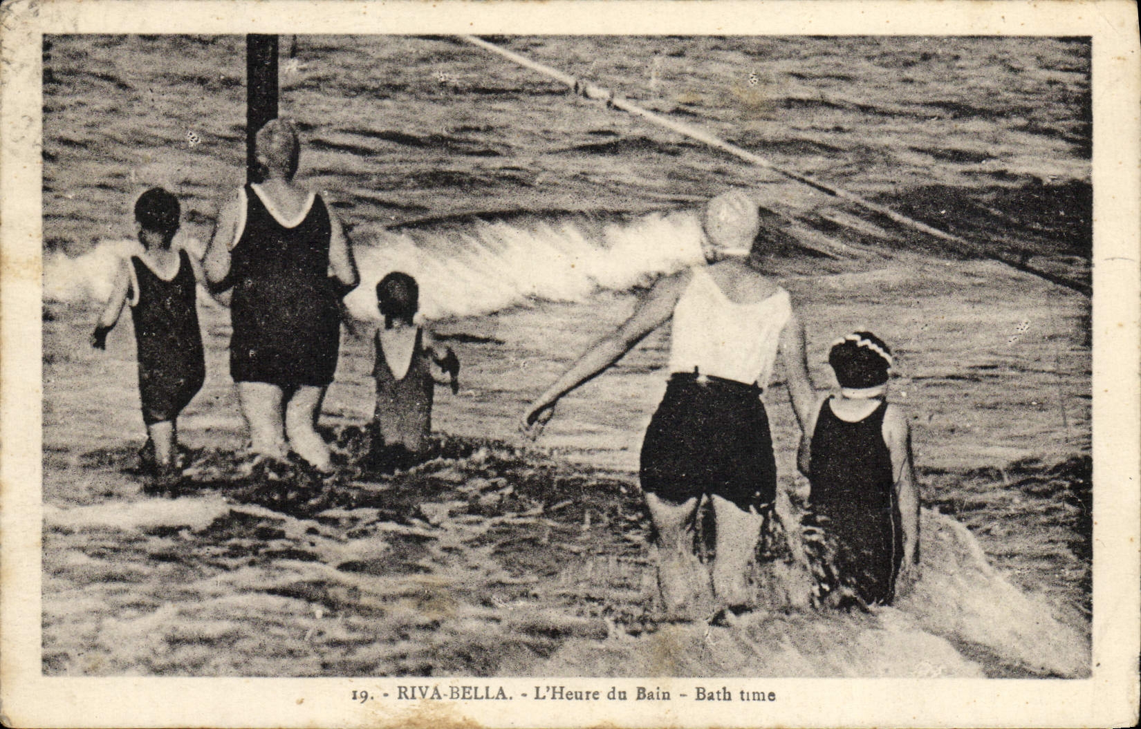 VINTAGE POSTCARD Riva Bleated the Hour Of the Bath