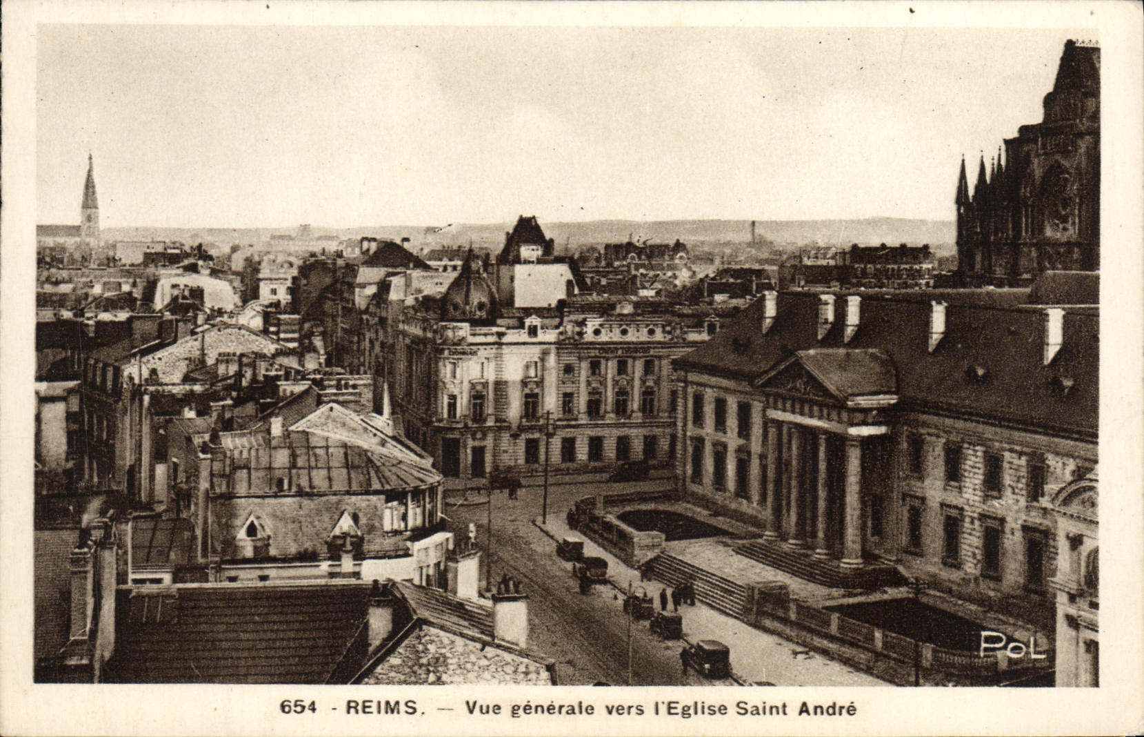 VINTAGE POSTCARD Rheims View Towards I' Eglise Saint Andre