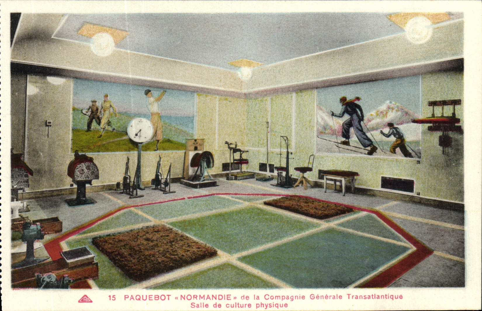 CPA Paquebot Normandie de la Compagnie Generale Transatlantique Salle de culture physique