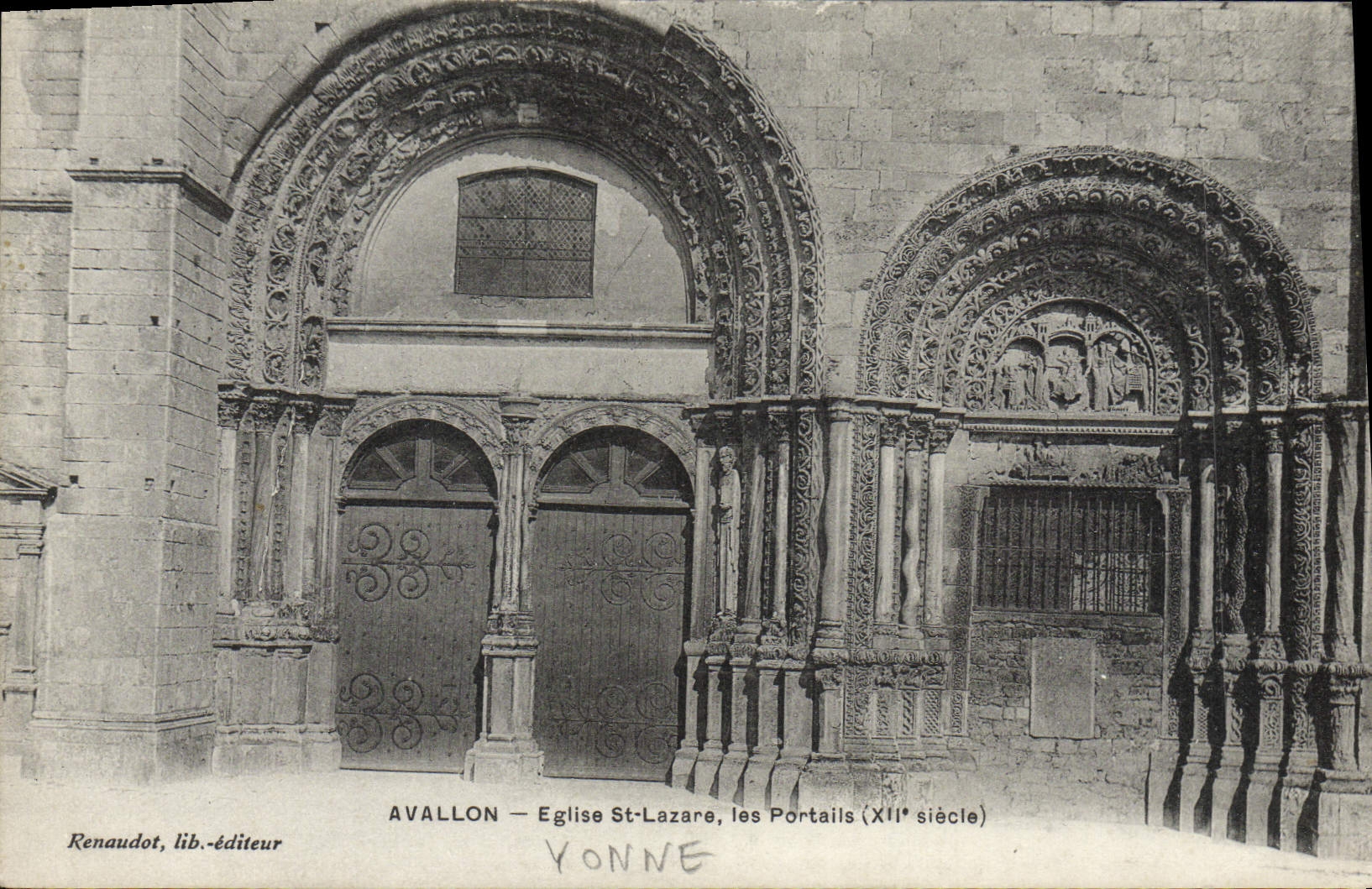 CPA Avallon Eglise St Lazare les Portails