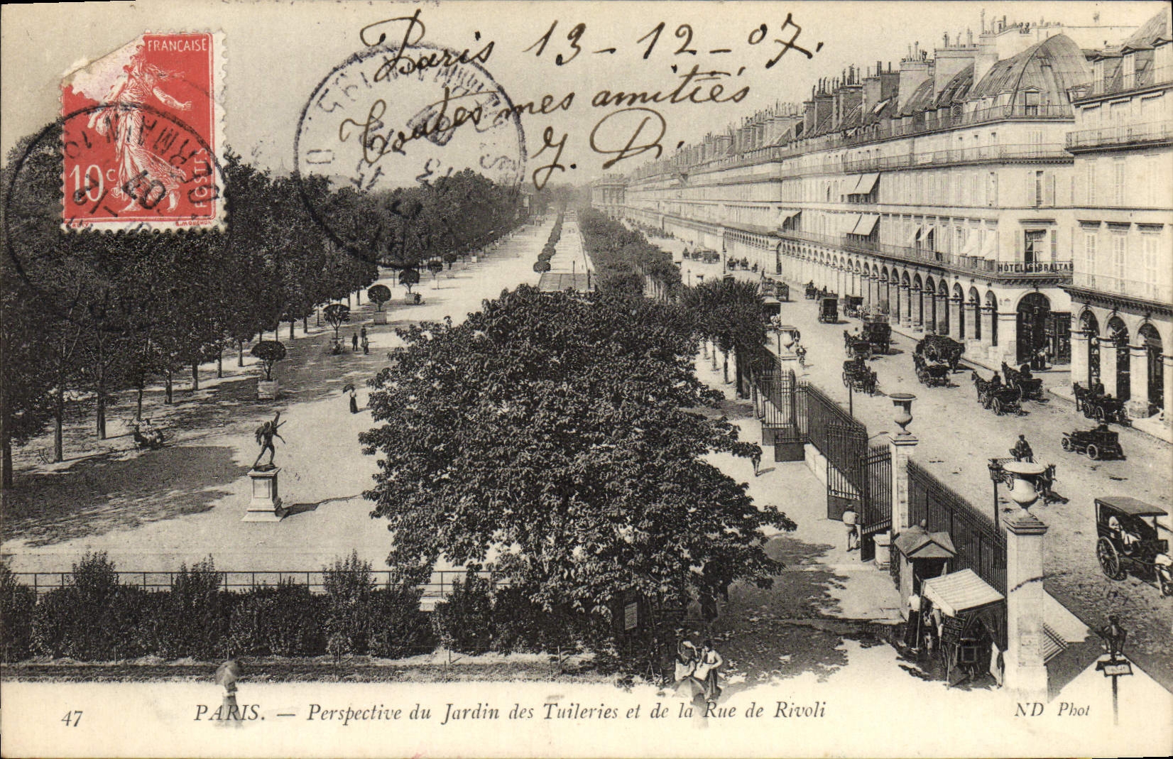 CPA Paris Perspective du Jardin des Tuileries et de la rue de Rivoli