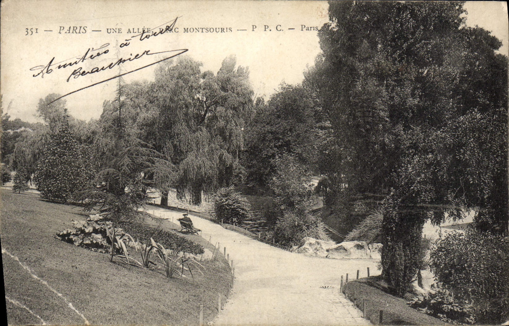CPA Paris Une Allee Parc Montsouris