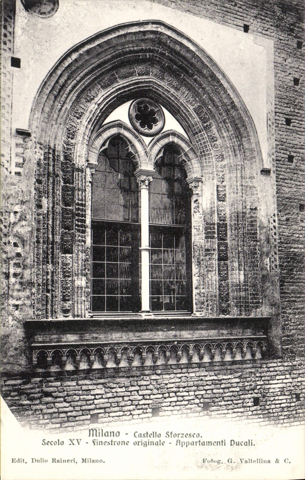 VINTAGE POSTCARD Milon Castello Sforzesca Appartamenti Ducali