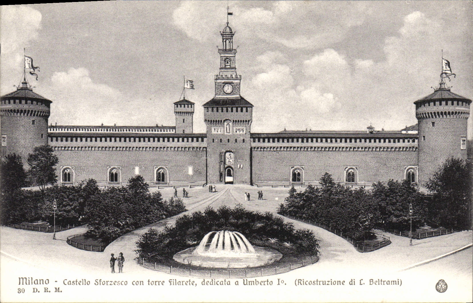 VINTAGE POSTCARD Milan Castallo Sfarzesco