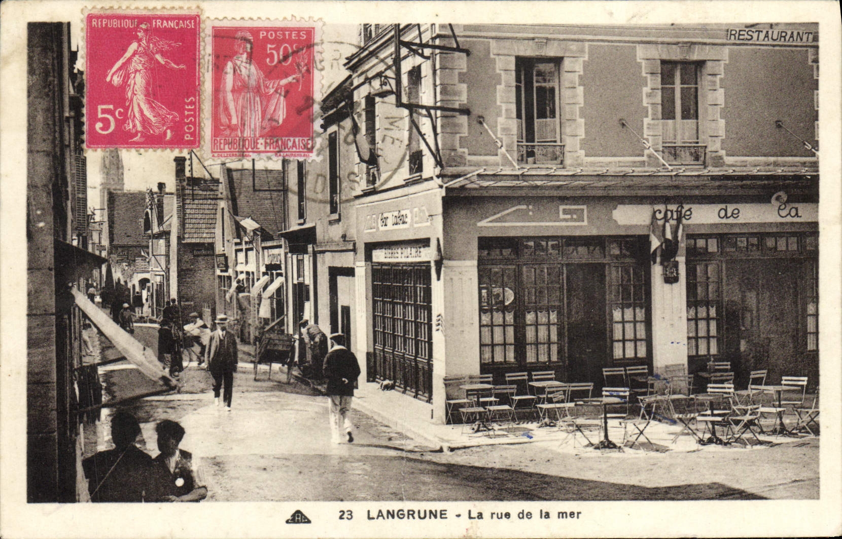 VINTAGE POSTCARD Langrune the street of the Sea