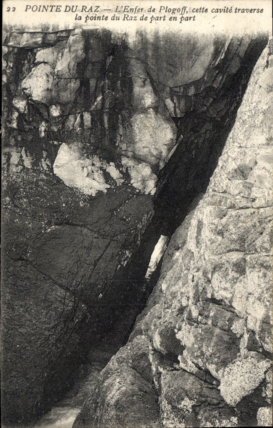 CPA Pointe Du Raz L'Enfer de Plogoff